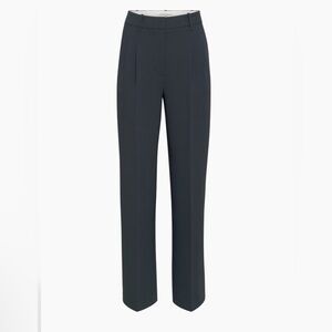 Aritzia Effortless Pant - Crepette - Navy - Size 10 Regular
